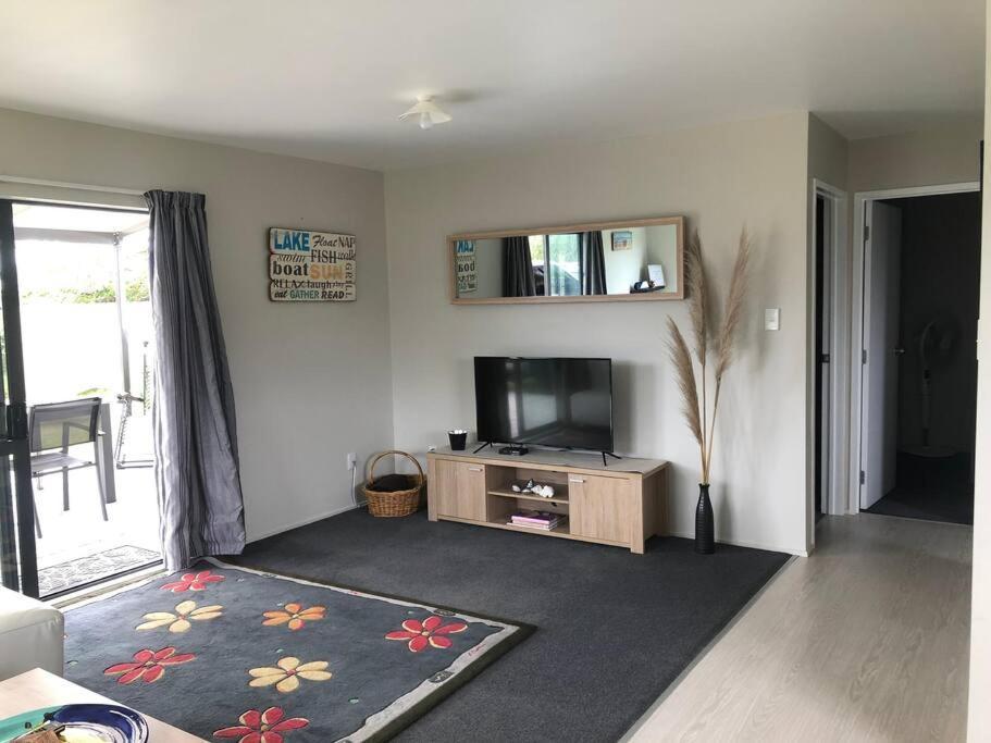 Whitianga Kiwi Bach Villa Exterior photo